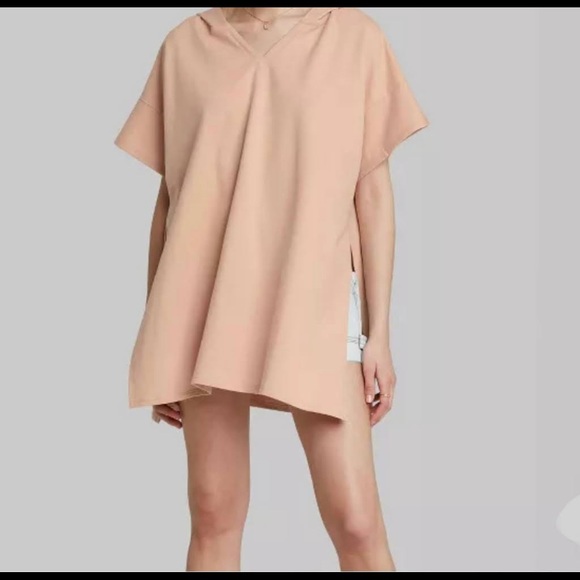 Wild Fable| NWT Women’s Hooded pullover oversized shirt Pink color- One size